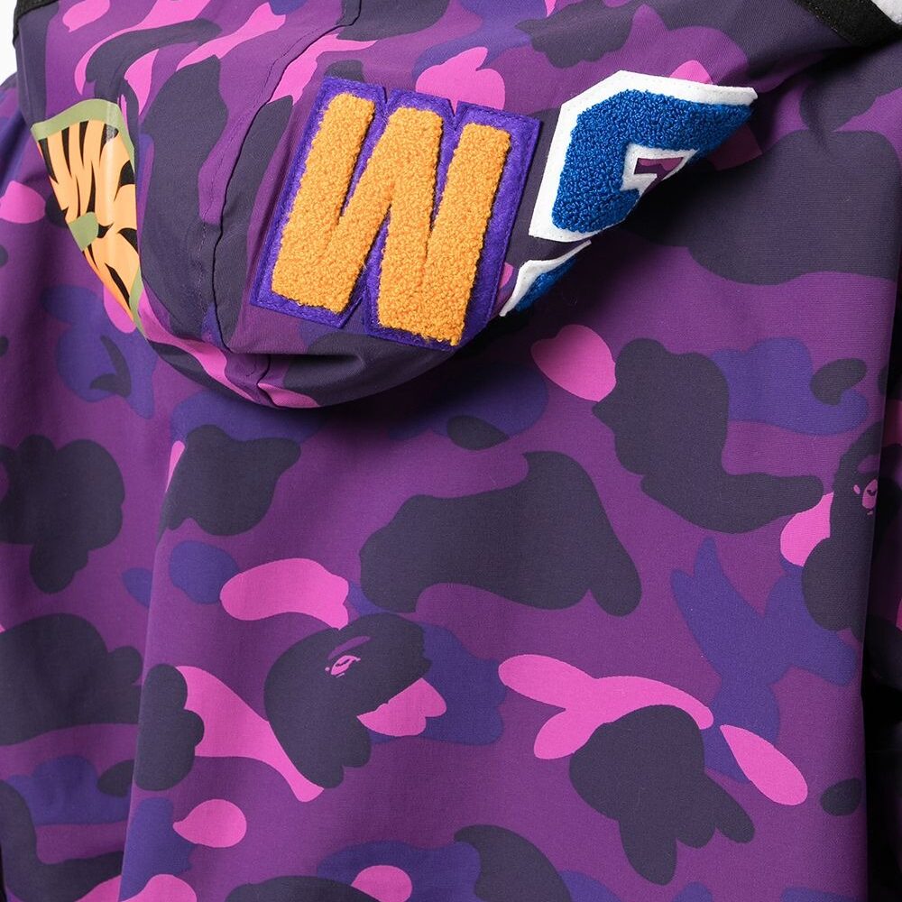 BAPE-Camouflage-print-Hooded-jacket-Purple-Detail